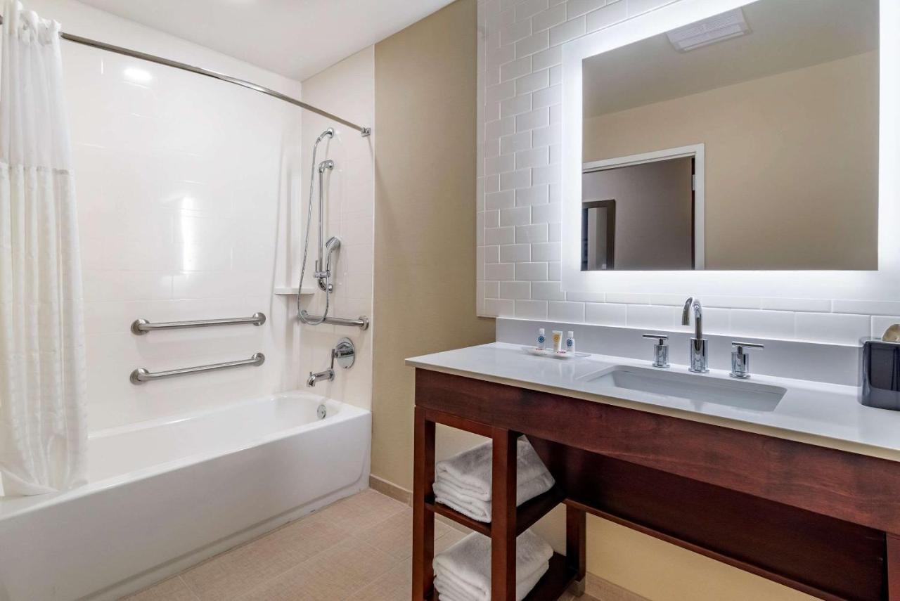 Comfort Suites Newnan Ngoại thất bức ảnh